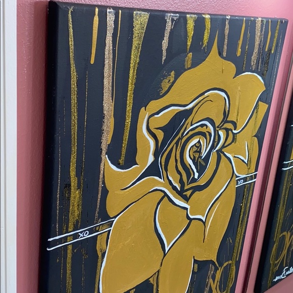 Golden Rose - Picture 3 of 3